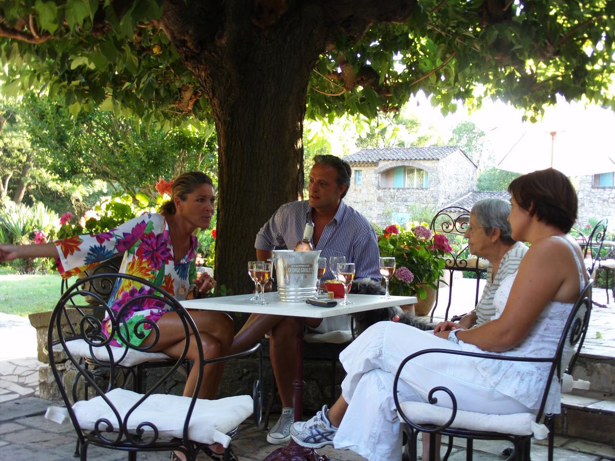 Hotel La Pierrerie 3*