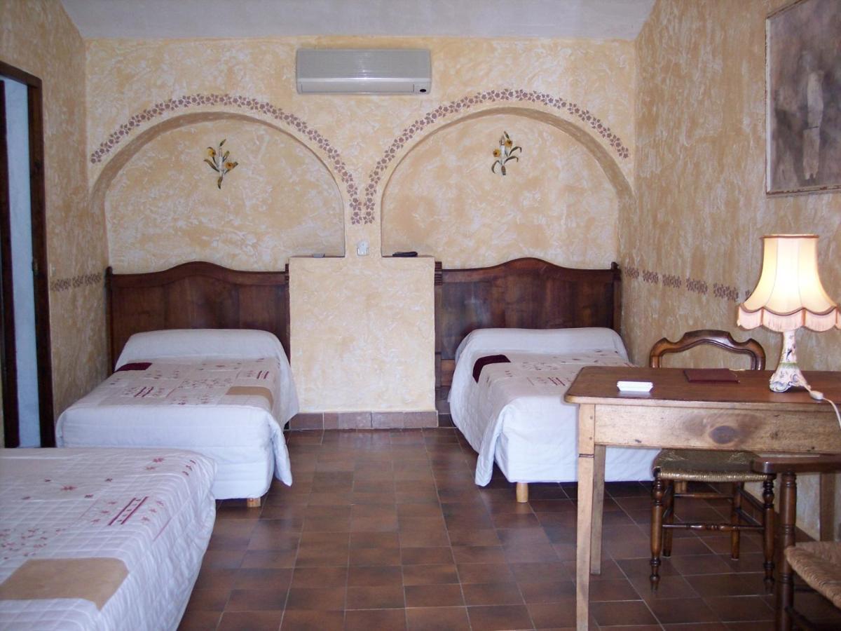 Hotel La Pierrerie 3*